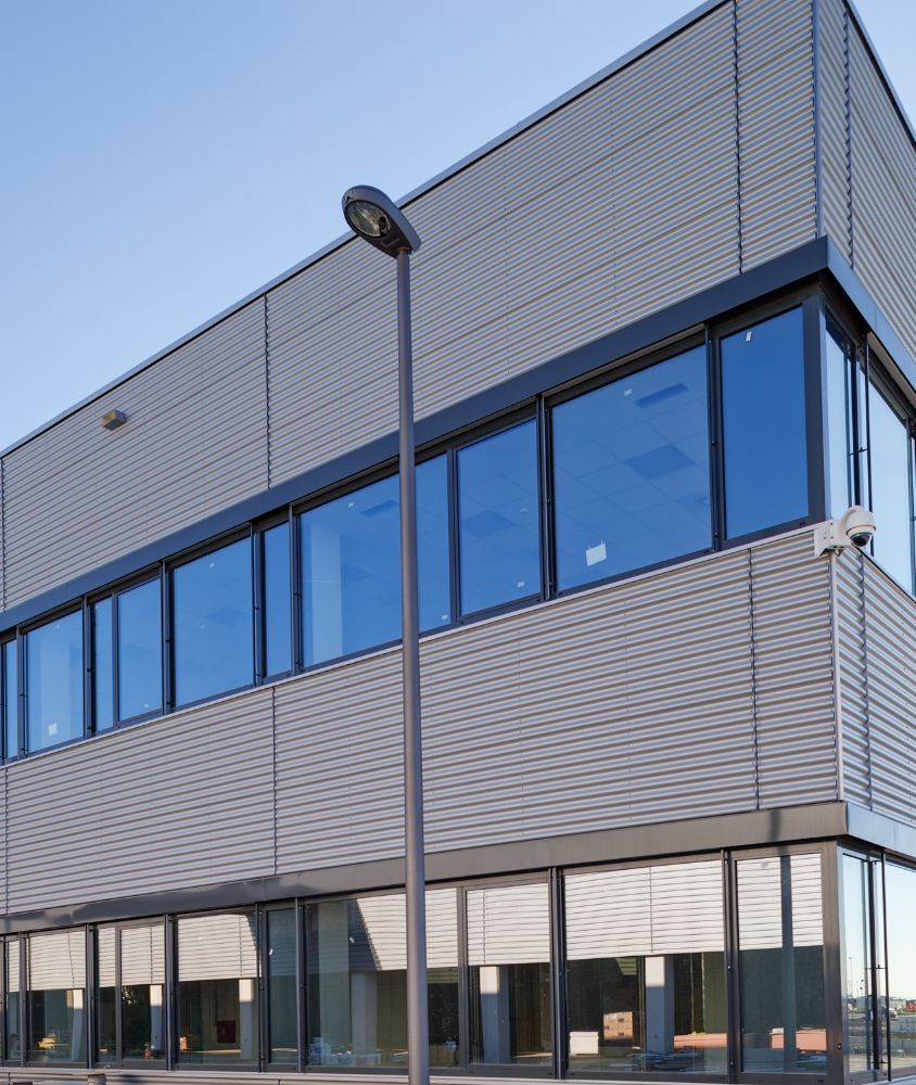 fachada de vidro em Uberaba