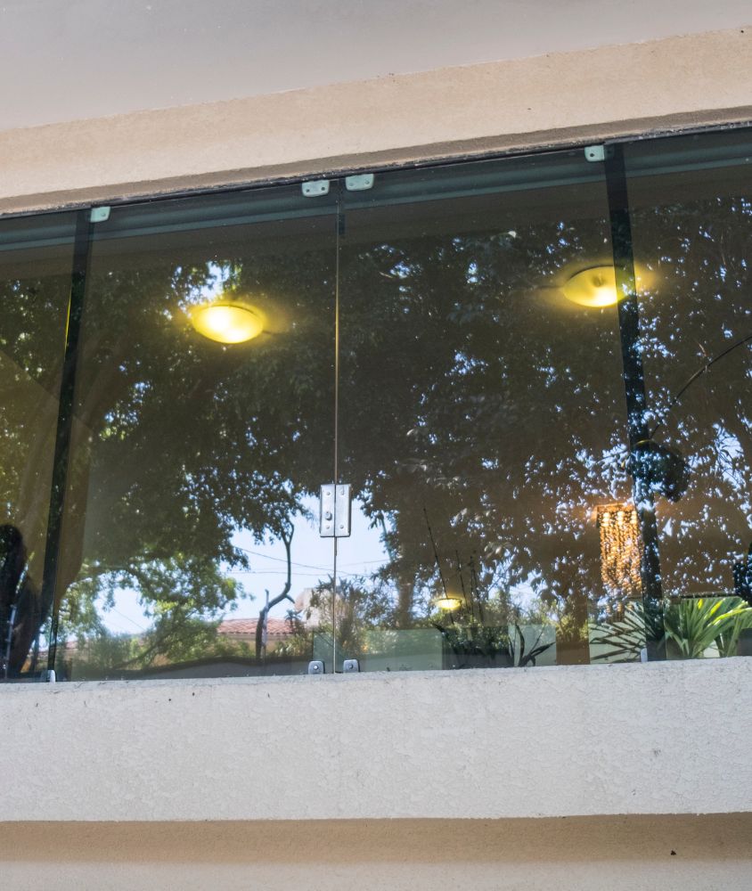 janela de vidro em Uberaba